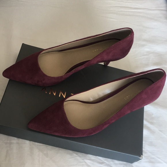 Ann Taylor Shoes - NIB ANN TAYLOR Eryn2 Suede Pump